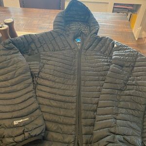 Eddie Bauer Women down Jacket